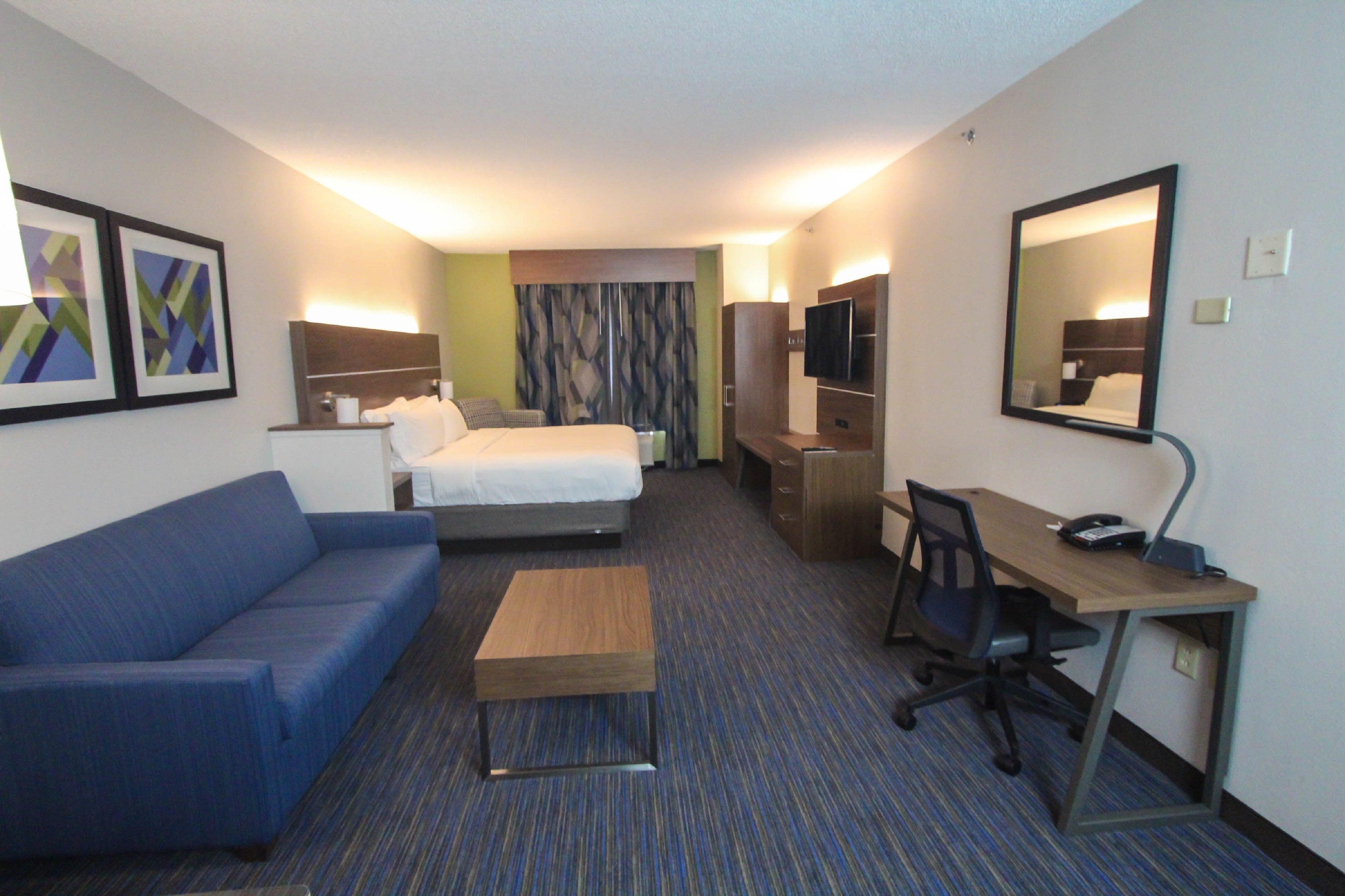 Holiday Inn Express Hotel & Suites Charleston - North By Ihg North Charleston Exterior photo