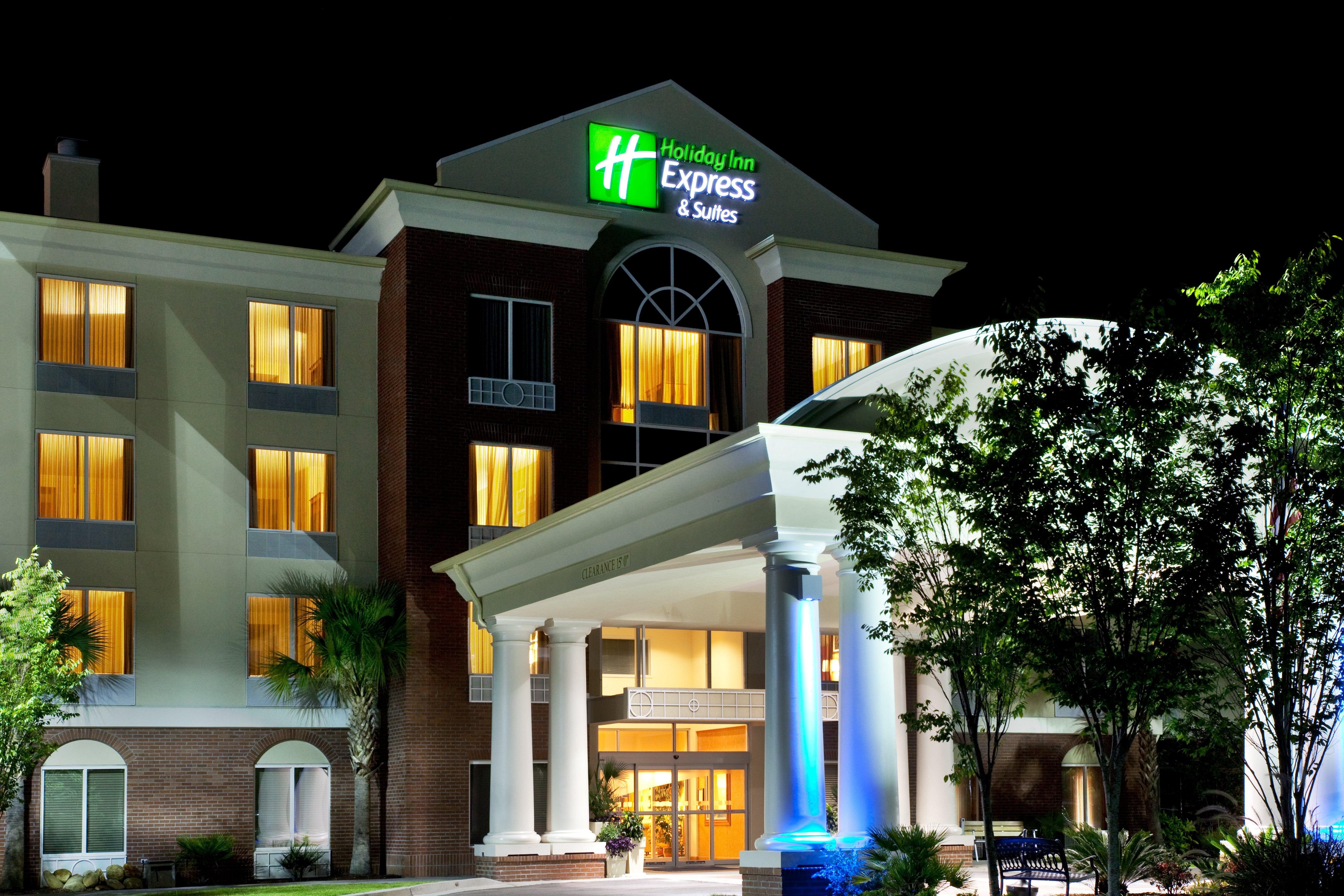Holiday Inn Express Hotel & Suites Charleston - North By Ihg North Charleston Exterior photo
