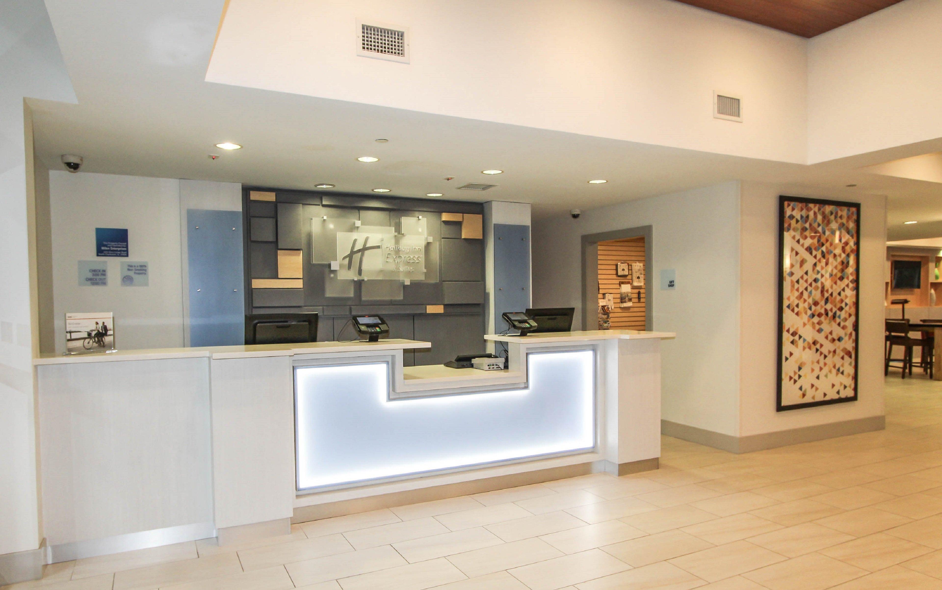Holiday Inn Express Hotel & Suites Charleston - North By Ihg North Charleston Exterior photo
