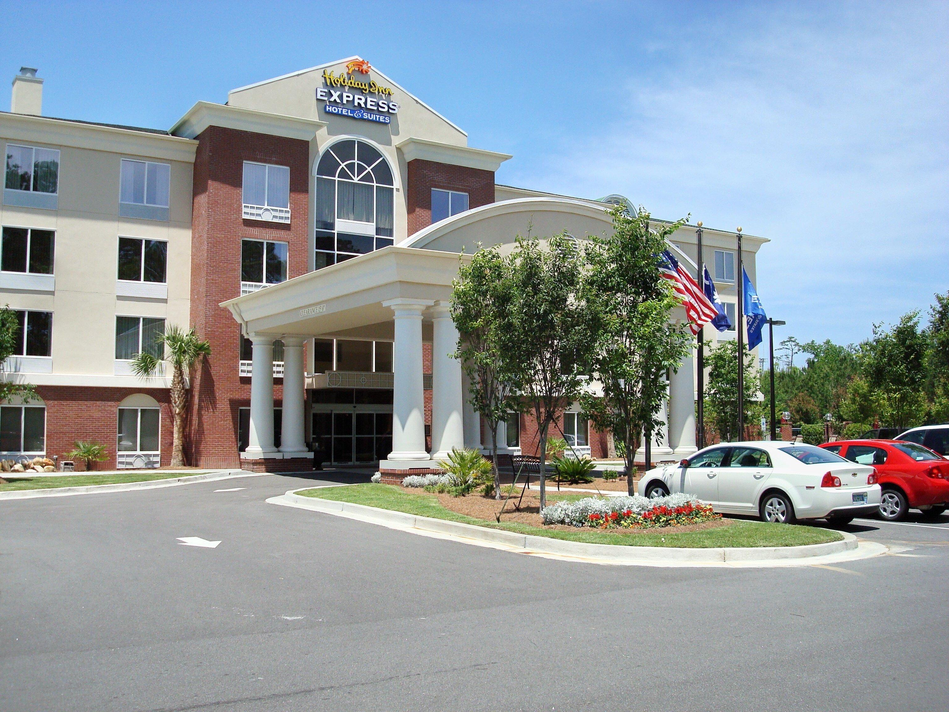 Holiday Inn Express Hotel & Suites Charleston - North By Ihg North Charleston Exterior photo