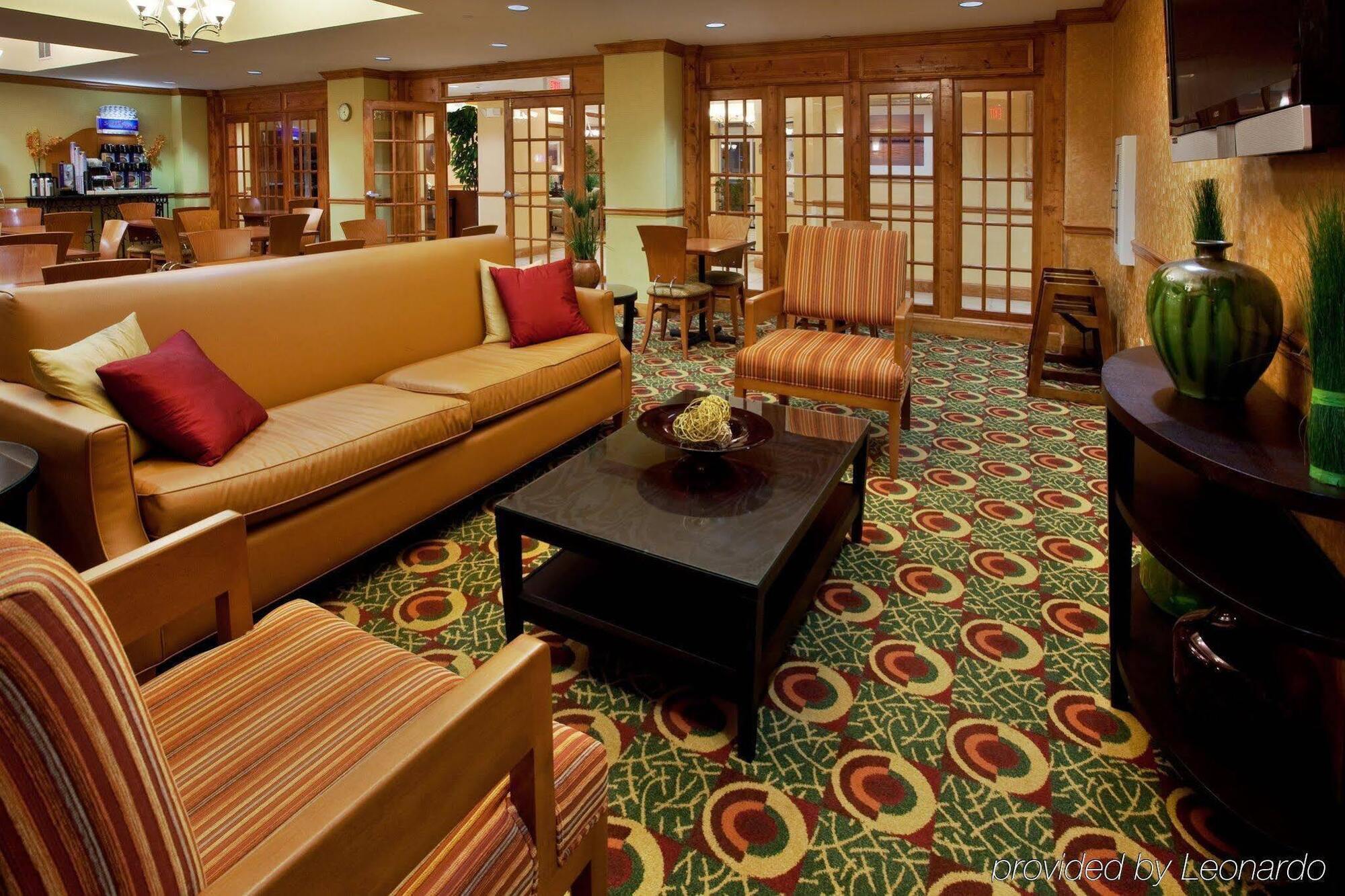 Holiday Inn Express Hotel & Suites Charleston - North By Ihg North Charleston Exterior photo